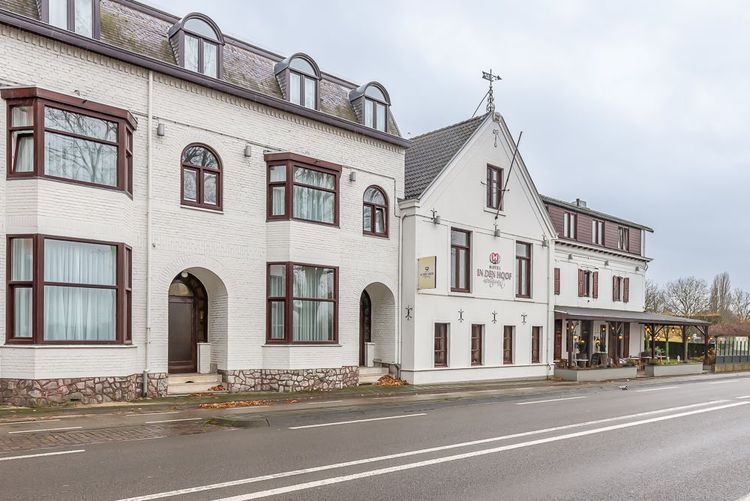 Twee-onder-één-kap te koop: Akersteenweg 218, Maastricht